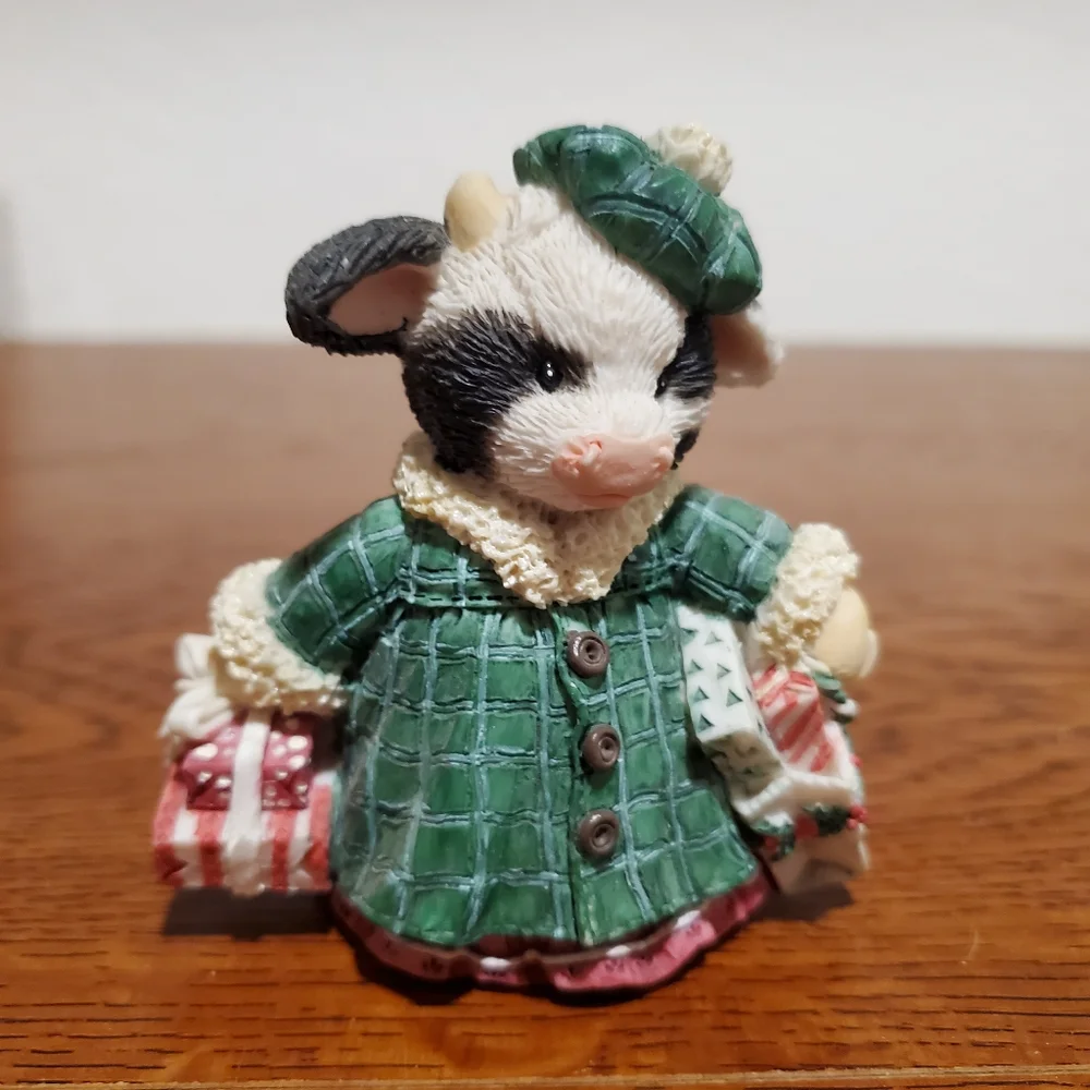 Mary's Moo Moos "Shop Till The Cows Come Home" Figurine - Picture 1 of 6
